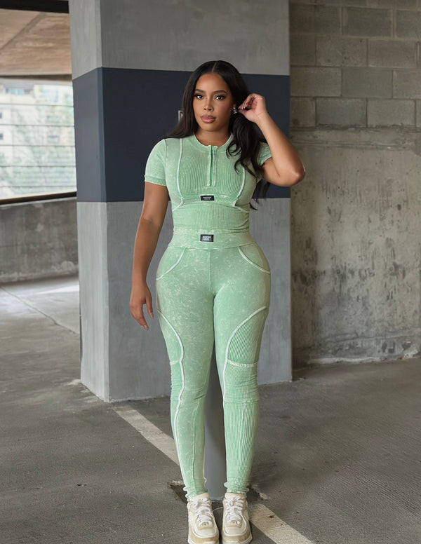 Mineral Wash Ribbed Set